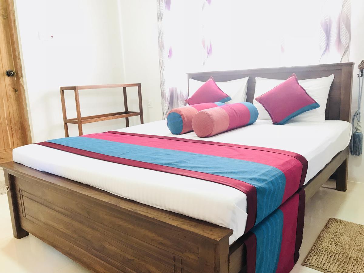 Golden Residence Anuradhapura Rum bild